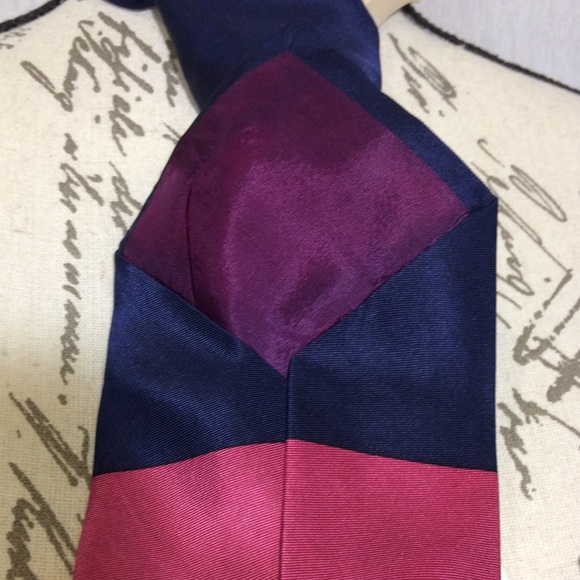 Men’s Formal Dress Tie - Picture 3 of 5